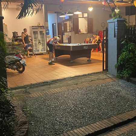 Aurora Backpackers Hostel Luang Prabang Ngoại thất bức ảnh
