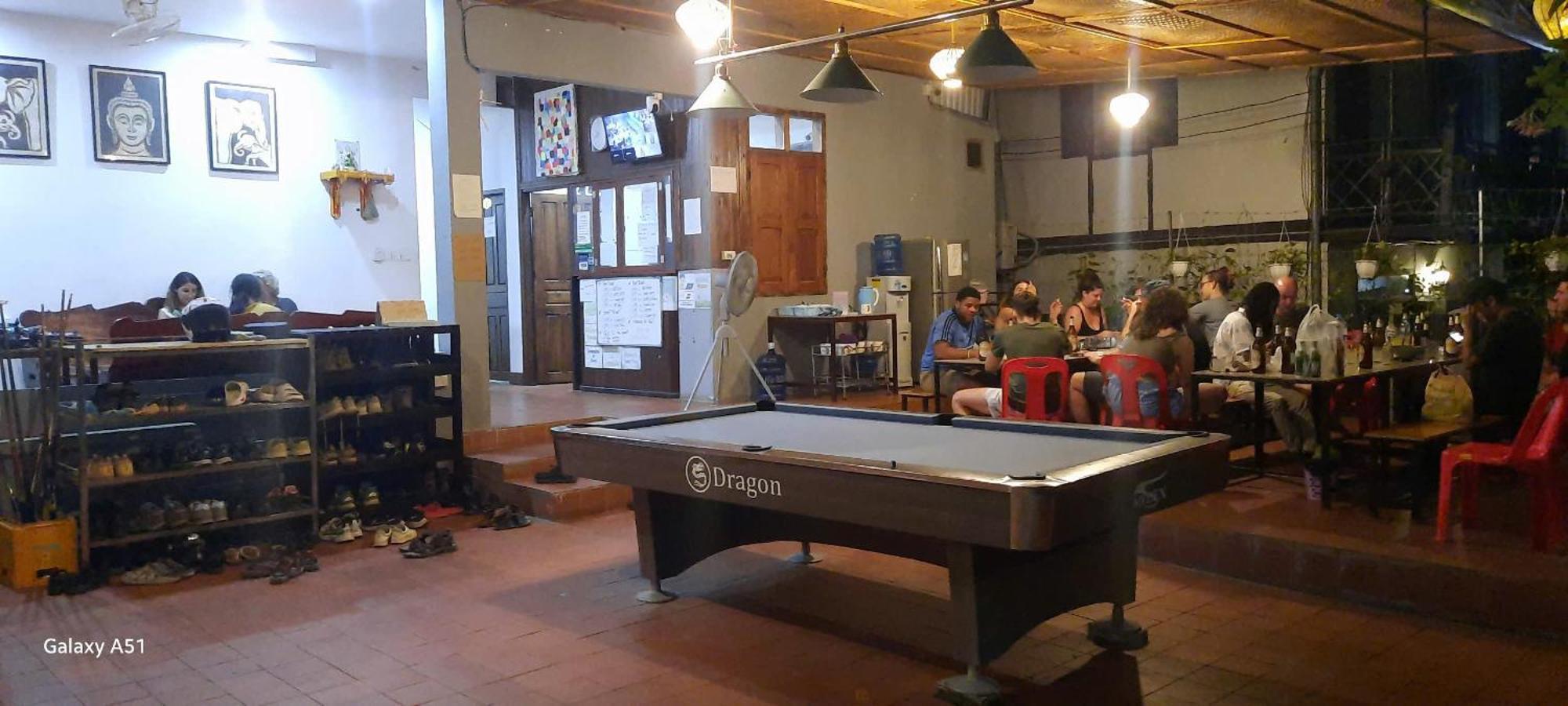 Aurora Backpackers Hostel Luang Prabang Ngoại thất bức ảnh